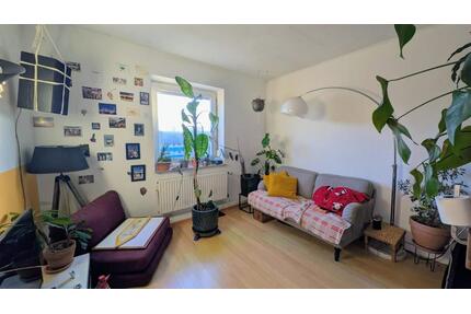 1,5 Zimmer in WG frei! - 575,00&nbsp;EUR Kaltmiete, ca.&nbsp; 150,00&nbsp;m&sup2; in Kiel (PLZ: 24143) Gaarden-Ost