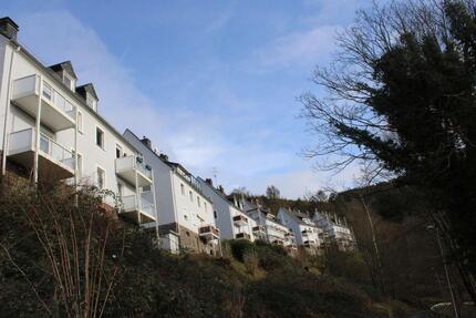 Halsknopf 20 - 4 ZKB Wohnung im DG *ab sofort* zu vermieten - Altena