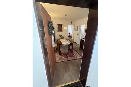 2,5 Zimmer Wohnung mit Balkon und Einbauküche in der Stadtmitte - Mannheim Herzogenried
