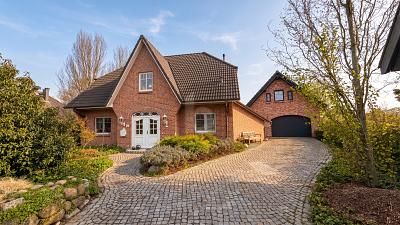 NORDISCHER LANDHAUS-CHARME MIT SEPARATEM BÜRO - Bevern