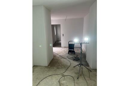 Kleines Apartment ideal für Single oder Alleinerziehende mit Kind - Hannover Vahrenwald-List