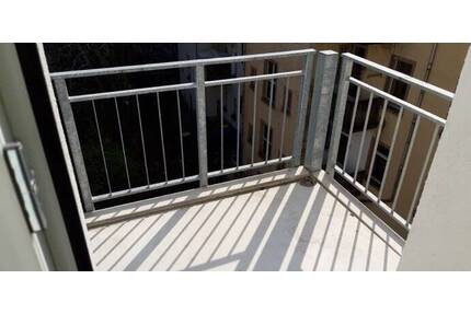 helle günstige 3-Zimmer-Wohnung mit Balkon - Chemnitz Sonnenberg