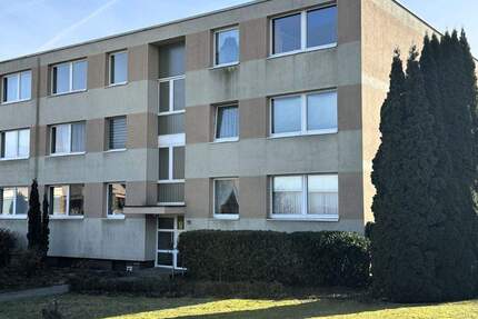 Lichtdurchflutete 2 ZKB-Wohnung mit Balkon in Hildesheim - Ochtersum
