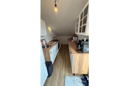 Neubau-Dachgeschosswohnung zu vermieten – 84051 Essenbach