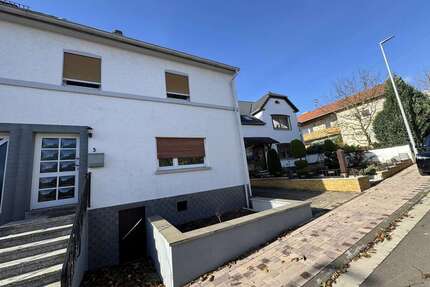 Haus zum Kaufen in Höheinöd 94.500,00 € 120 m²