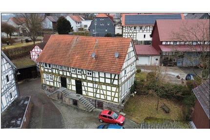 Fachwerkhaus in GemündenFelda zu verkaufen - Gemünden (Felda)