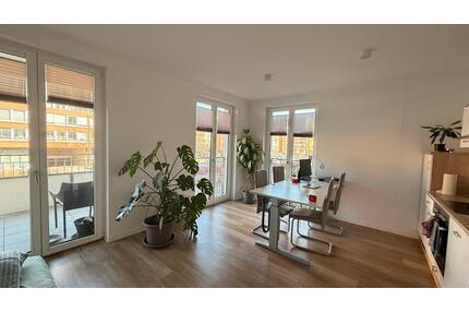 Furnished apartment for short term sublet April 2026 - Berlin Neukölln