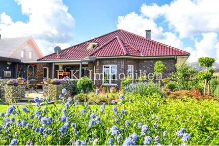 Haus zum Kaufen in Saterland Ramsloh 695.000,00 € 261.2 m² - Saterland / Ramsloh