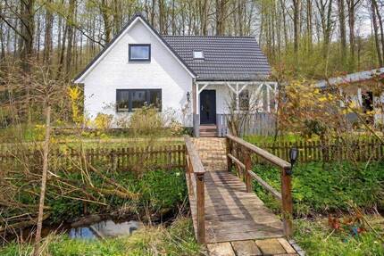 Einfamilienhaus in Wassersleben: Strandnah wohnen nahe Flensburger Förde und Waldrandlage - Harrislee / Wassersleben