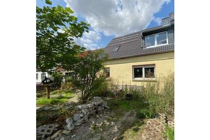 Haus zum Kaufen in Weimar 265.000,00 € 250 m²