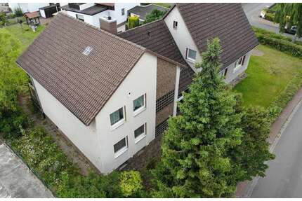 Haus zum Kaufen in Laatzen 690.000,00 € 250 m²
