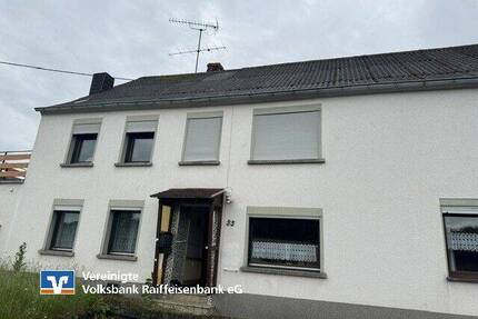 ruhige Wohnlage - 89.000,00&nbsp;EUR Kaufpreis, ca.&nbsp; 240,00&nbsp;m&sup2;&nbsp;Wohnfl&auml;che in Morbach / Morscheid-Riedenburg (PLZ: 54497)