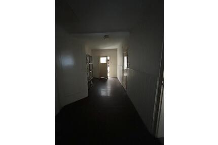 Doppelhaushälfte in Ilmenau - 34.000,00&nbsp;EUR Kaufpreis, ca.&nbsp; 132,00&nbsp;m&sup2; in Ilmenau (PLZ: 98694) Frauenwald