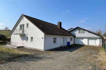 Haus zum Kaufen in Mainburg 675.000,00 € 230 m²