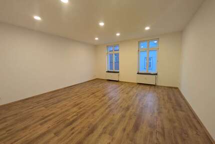 Wohnung zum Mieten in Neukalen 375,00 € 54 m²