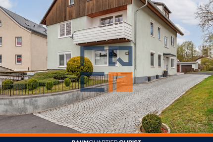 Wohnung zum Kaufen in Selb 105.000,00 € 110 m²