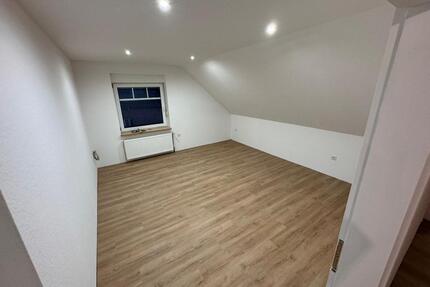 Großzügige Dachgeschosswohnung für 2 in WittmundArdorf - Saterland