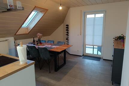 Wohnung in Markt Rettenbach - 900,00&nbsp;EUR Kaltmiete, ca.&nbsp; 85,00&nbsp;m&sup2; in Markt Rettenbach (PLZ: 87733)