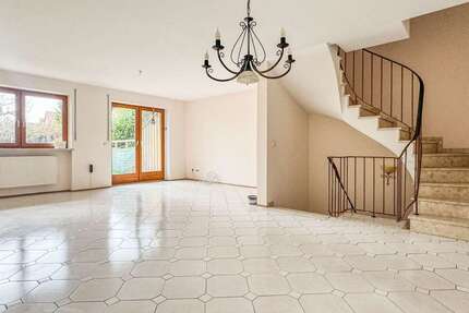 Haus zum Kaufen in Furth im Wald 219.000,00 € 122.1 m²