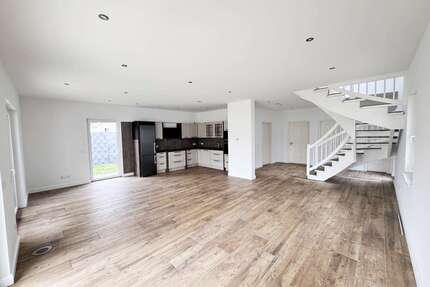 Haus zum Kaufen in Jüchen 630.000,00 € 180 m²