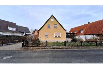 Haus zum Kaufen in Sand am Main 149.900,00 € 124 m²