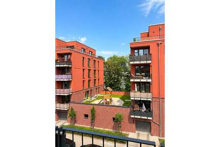 Wohnung zum Mieten in Berlin 1.432,90 € 81.88 m²