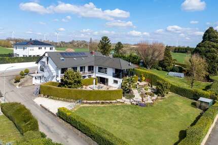 Haus zum Kaufen in Wörth am Rhein Schaidt 1.099.000,00 € 504 m² - Wörth am Rhein / Schaidt