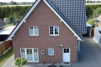Haus zum Kaufen in Hollern-Twielenfleth 569.000,00 € 144.17 m²
