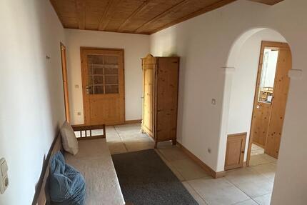 3- Zimmerwohnung zu vermieten - 1.300,00&nbsp;EUR Kaltmiete, ca.&nbsp; 100,00&nbsp;m&sup2; in Großaitingen (PLZ: 86845)