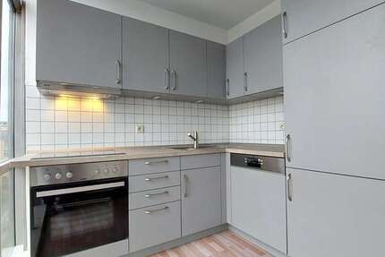Wohnung zum Mieten in Schwerin 690,00 € 86.1 m²