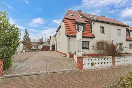 Außergewöhnliches Raumangebot für Familien und Gewerbe: Vielseitige Immobilie mit Potenzial! - Stendal Wahrburg