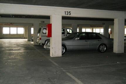 Tiefgaragenstellplätze zu Vermieten - Dulsberg - Hamburg Wandsbek
