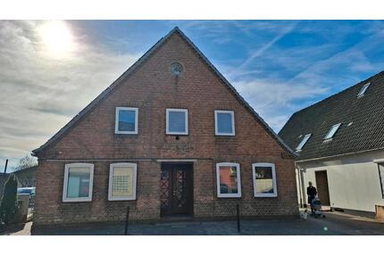 RESERVIERT!2-Zimmer-Wohnung in Barmstedt, 50 qum, 660,- € warm