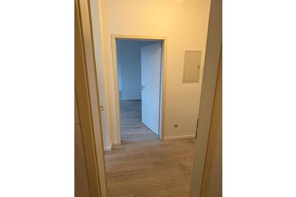 renovierte 1,5-Zimmer-Wohnung - 275,00&nbsp;EUR Kaltmiete, ca.&nbsp; 42,35&nbsp;m&sup2; in Zeitz (PLZ: 06712)