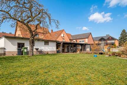 Haus zum Kaufen in Edemissen 249.000,00 € 192 m²