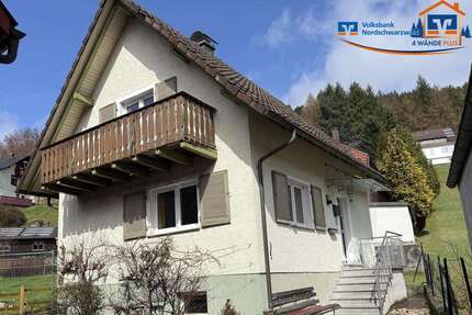 Haus zum Kaufen in Baiersbronn 127.000,00 € 66 m²