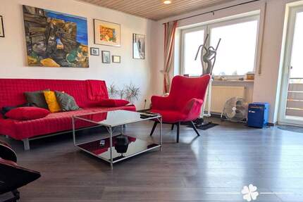 BERK Immobilien - Attraktive 2-Zimmer-Wohnung mit Balkon in Karlstein-Großwelzheim - Karlstein am Main / Großwelzheim