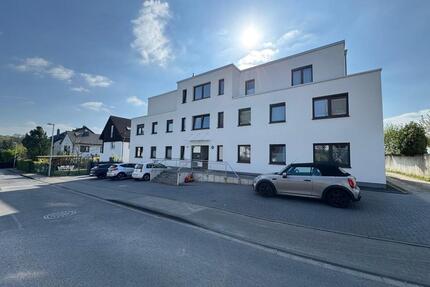 Modernes Wohnen! Lichtdurchflutete 4-Zimmer-Erdgeschosswohnung mit Einbauküche - Leverkusen Bergisch Neukirchen