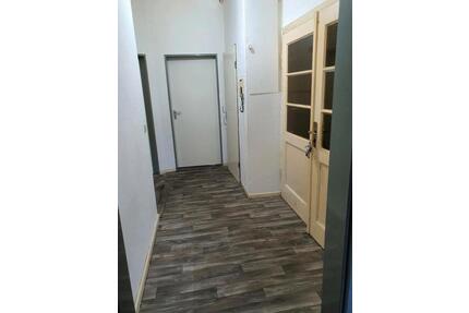 Dachgeschosswohnung - 750,00&nbsp;EUR Kaltmiete, ca.&nbsp; 78,00&nbsp;m&sup2; in Osnabrück (PLZ: 49084) Fledder