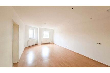 Helle 3 Zimmer Dachgeschoss-Wohnung in 06712 Zeitz, 73 m²