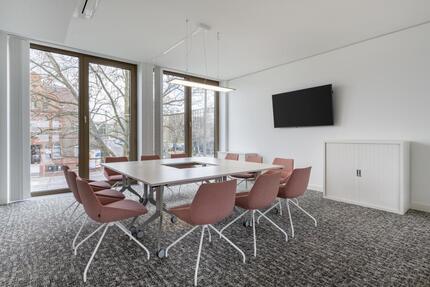 Privater Büroraum für 4 Person in Regus Connect - Wiesbaden Südost
