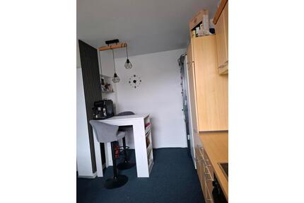Gepflegte 2-Zimmer-Wohnung mit großer Wohnküche - Gummersbach Hepel
