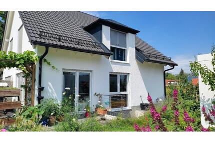 Alles drin! Moderne energieeffiziente DHH mit Garten, Erbpacht - München Feldmoching-Hasenbergl