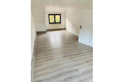 3 Zimmer Wohnung in Michelfeld - 850,00&nbsp;EUR Kaltmiete, ca.&nbsp; 75,00&nbsp;m&sup2; in Michelfeld (PLZ: 74545)