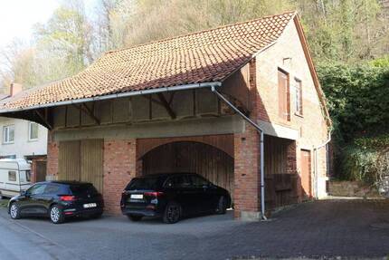 Bäuerliches Landhaus mit Remise und Bachlauf - Kalletal Langenholzhausen