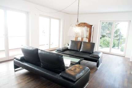 Wohnung zum Mieten in Öpfingen 1.450,00 € 195 m²