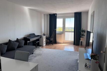 2-Zimmer-möblierte Wohnung mit Einbauküche und Balkon - Dessau-Roßlau