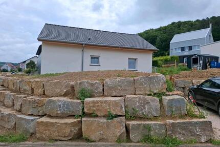 Einfamilienhaus mit Dachboden und gestaltbarem Garten - Boxberg