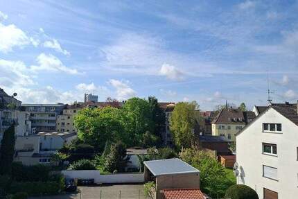 ** Ausschließlich für den 1-2 Personenhaushalt ab 45 Jahre! Helle 3 Zimmerwohnung mit Balkon in fußläufiger Entfernung zur Bonner Innenstadt**