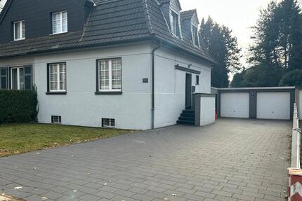 Doppelhaushalte XL Garage mit Großen Garten - Duisburg Rheinhausen